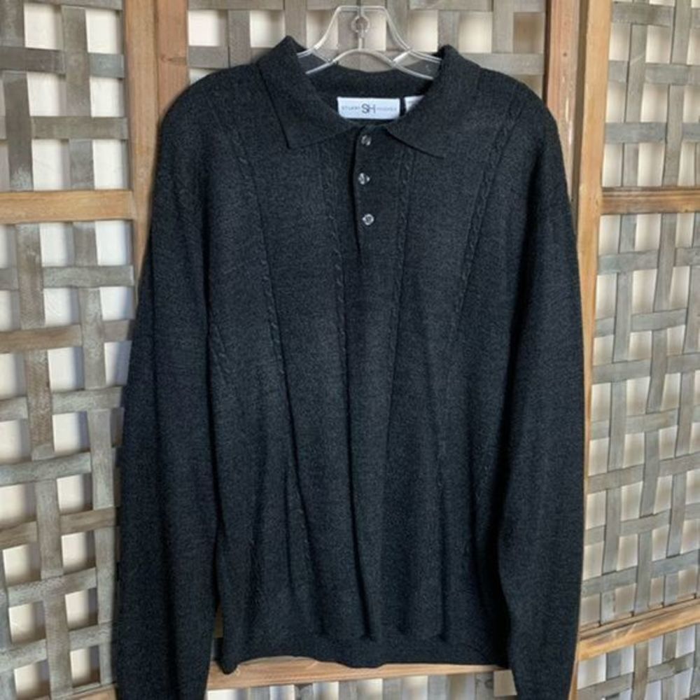 Stuart Hughes Button Collar Sweater - Large